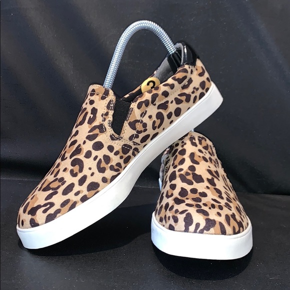 Dr. Scholl’s Be Free Leopard Print Slip On - Picture 5 of 6